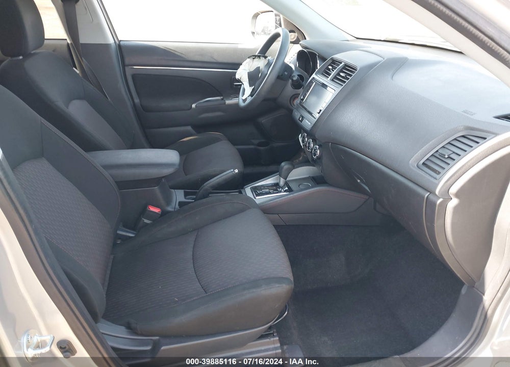 2018 MITSUBISHI OUTLANDER SPORT ES 2.0 VIN: JA4AP3AU0JZ010098