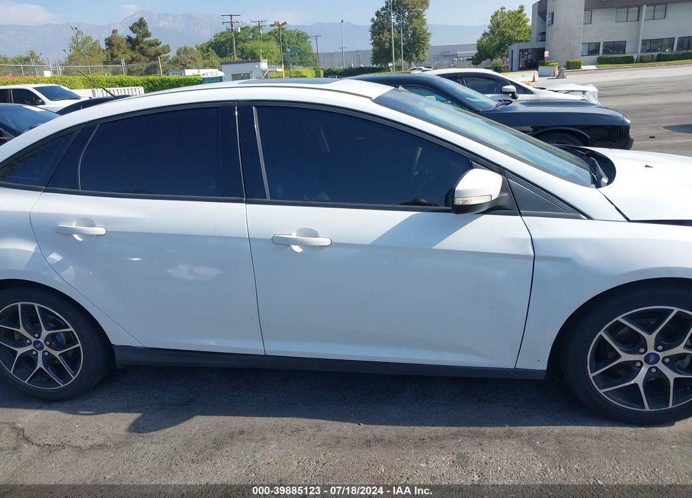 2017 FORD FOCUS SEL VIN: 1FADP3H28HL314581
