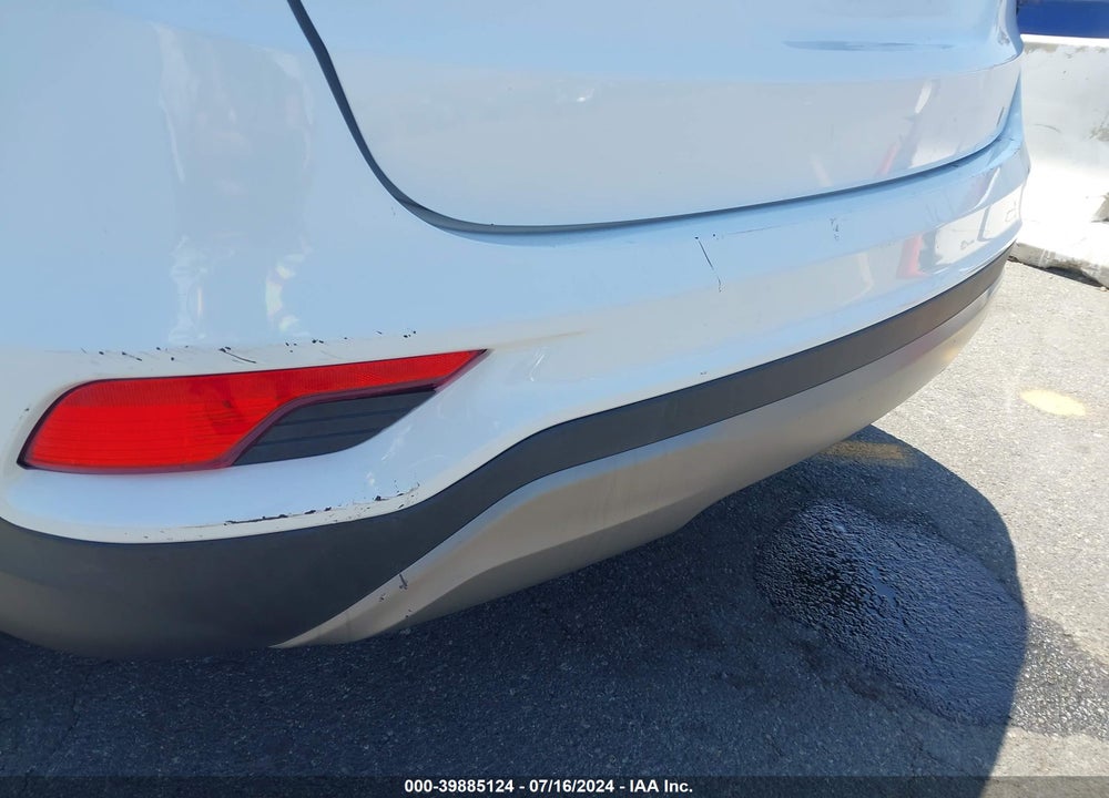 2017 HYUNDAI SANTA FE SPORT 2.4L VIN: 5NMZT3LB4HH041594