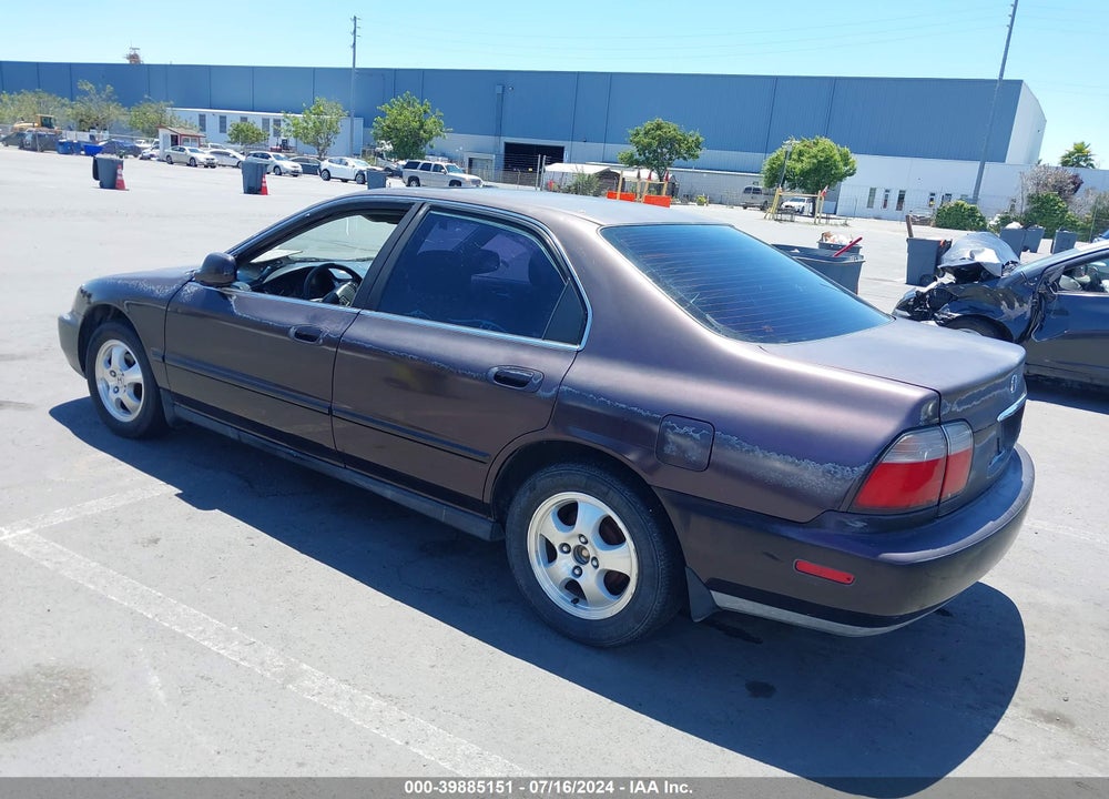 1997 HONDA ACCORD SE VIN: 1HGCD5606VA246687