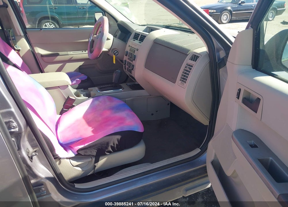 2008 FORD ESCAPE XLT VIN: 1FMCU03138KD50241