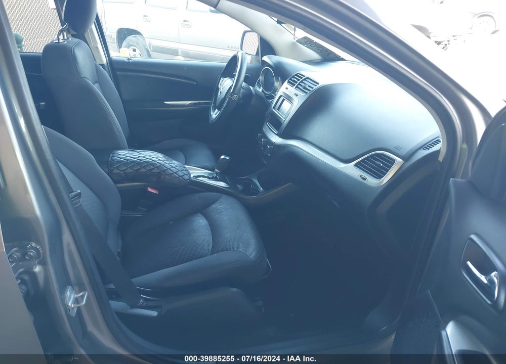 2012 DODGE JOURNEY SXT VIN: 3C4PDCBG4CT318127