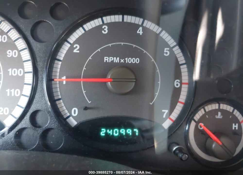2005 JEEP LIBERTY SPORT VIN: 1J4GK48K65W537430