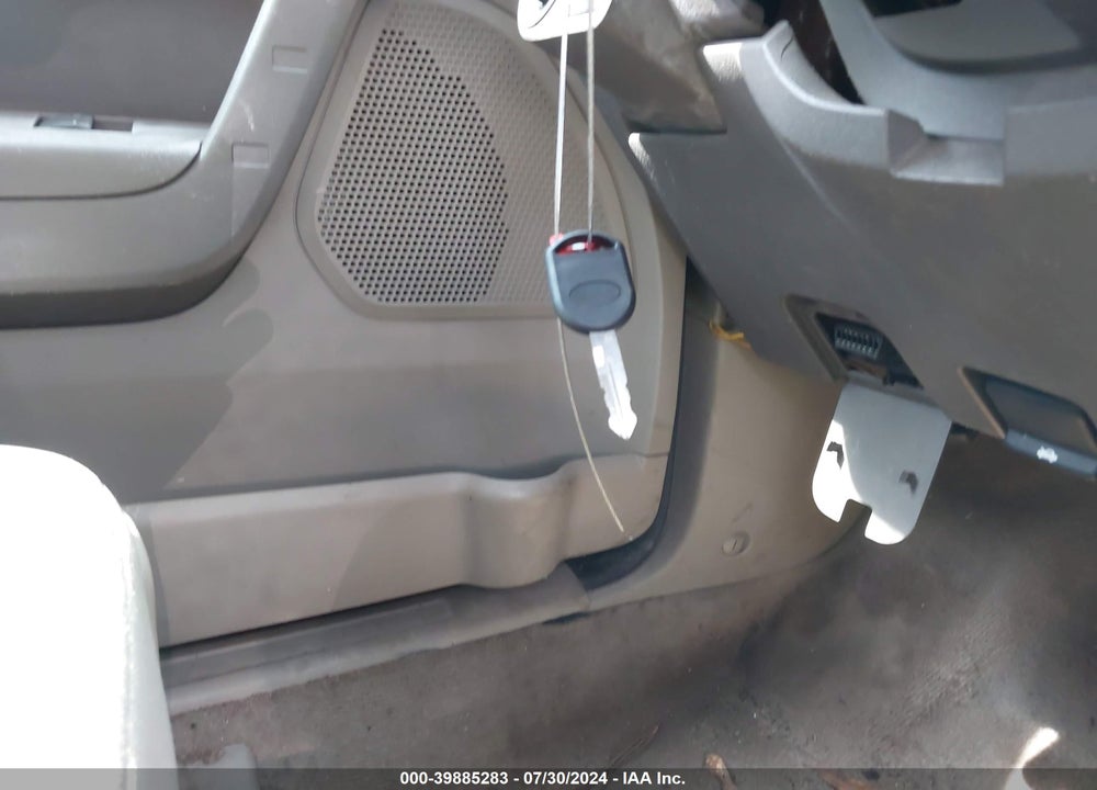 2009 FORD FOCUS SES VIN: 1FAHP33N69W166983