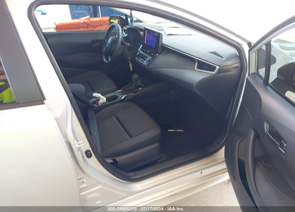 2024 TOYOTA COROLLA LE VIN: 5YFB4MDE2RP112778