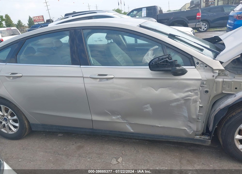 2015 FORD FUSION S VIN: 3FA6P0G71FR254646