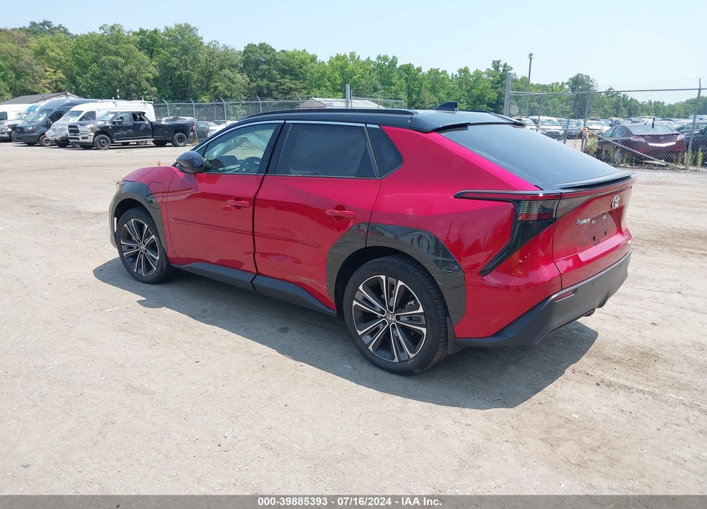2023 TOYOTA BZ4X LIMITED VIN: JTMABACA7PA010991