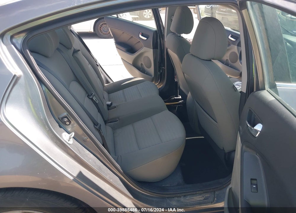 2015 KIA FORTE EX VIN: KNAFX4A80F5352196