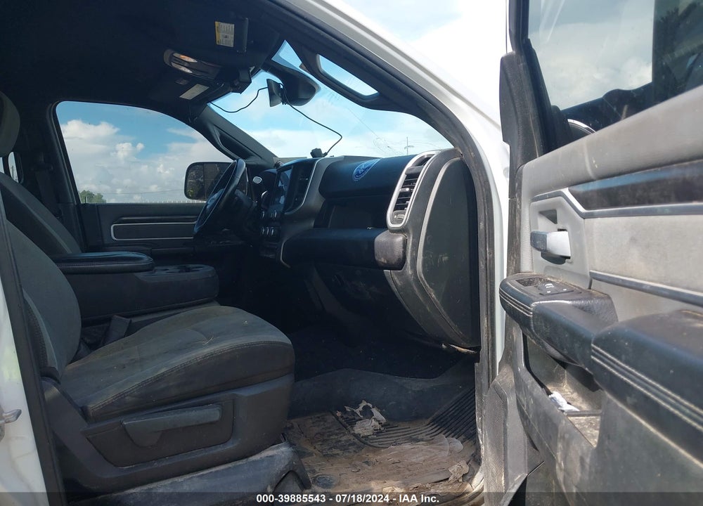 2022 RAM 2500 BIG HORN 4X4 6'4 BOX VIN: 3C6UR5DL3NG410259
