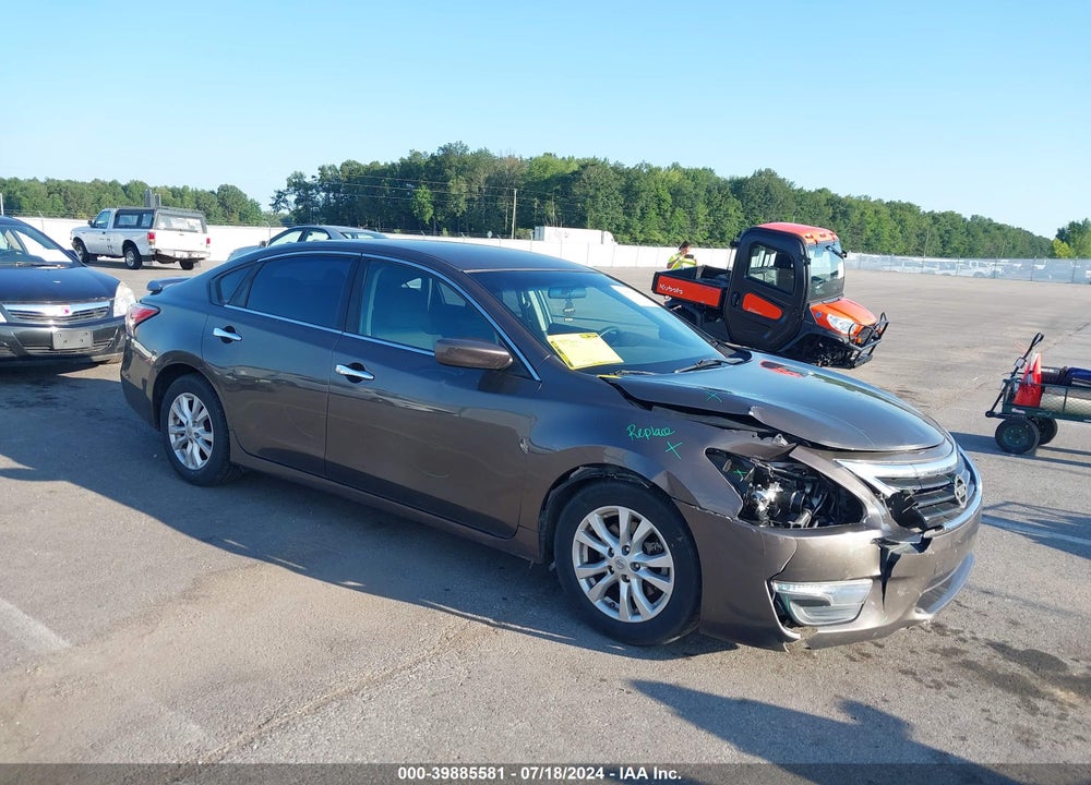 2014 NISSAN ALTIMA 2.5 S VIN: 1N4AL3AP7EN232104