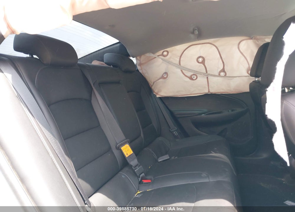 2018 CHEVROLET MALIBU LT VIN: 1G1ZD5ST3JF251053