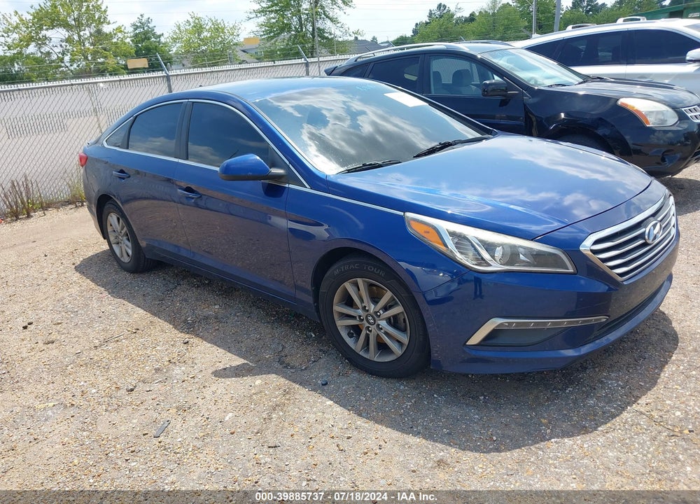 2015 HYUNDAI SONATA SE VIN: 5NPE24AF8FH033673