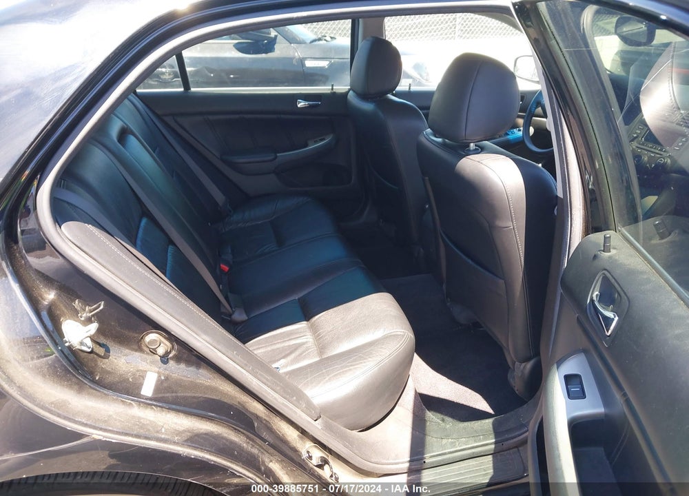 2007 HONDA ACCORD VIN: 1HGCM66567A040063