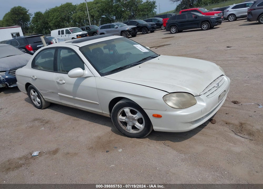 2001 HYUNDAI SONATA VIN: KMHWF25S61A413644
