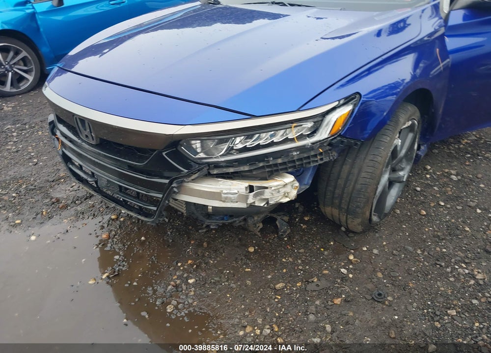 2018 HONDA ACCORD SPORT VIN: 1HGCV1F3XJA104255