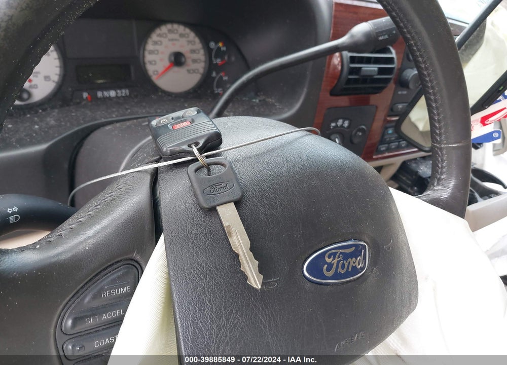 2006 FORD F-350 LARIAT/XL/XLT VIN: 1FTWW31P56ED59538