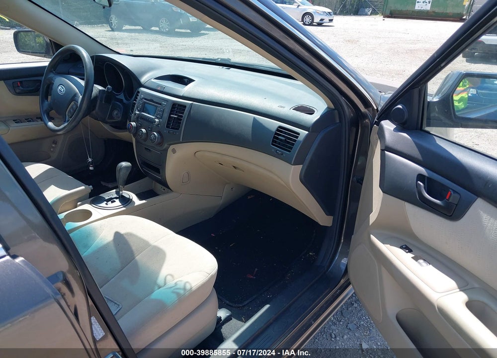 2010 KIA OPTIMA LX VIN: KNAGG4A83A5375680
