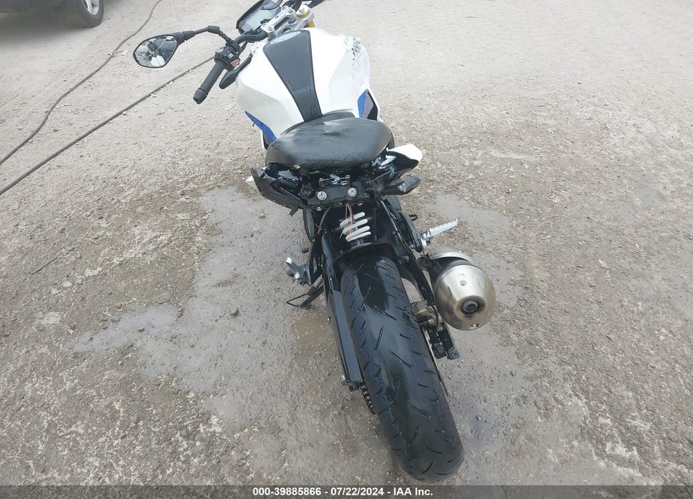 2021 BMW G310 R VIN: WB30G4306MRA08742