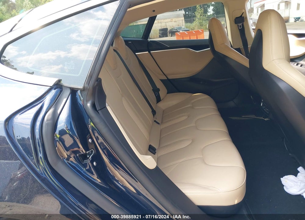 2013 TESLA MODEL S VIN: 5YJSA1AG6DFP04833
