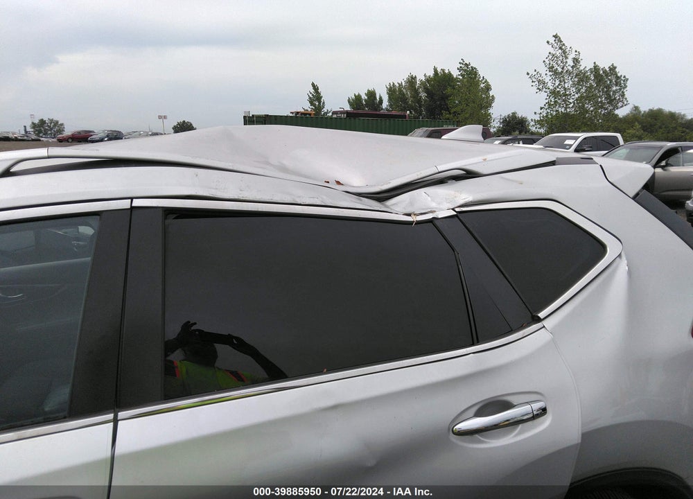2020 NISSAN ROGUE SV INTELLIGENT AWD VIN: JN8AT2MV7LW130697