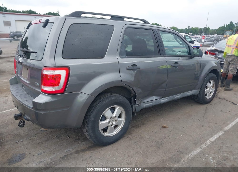 2010 FORD ESCAPE XLT VIN: 1FMCU0DG3AKA30264