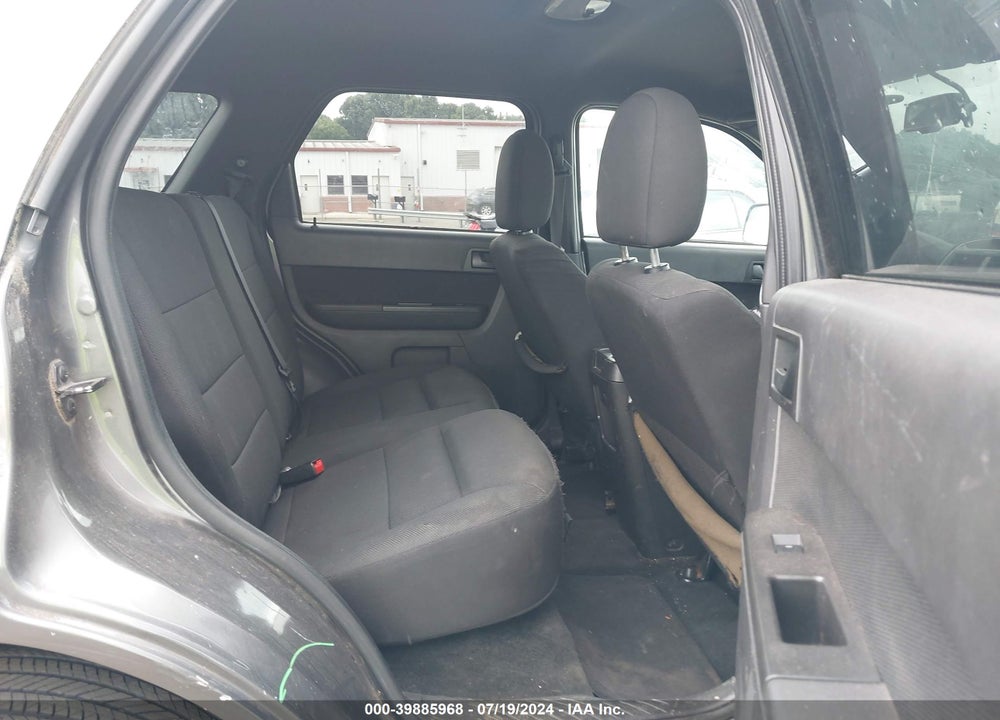 2010 FORD ESCAPE XLT VIN: 1FMCU0DG3AKA30264
