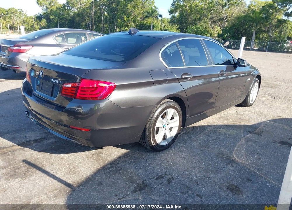 2013 BMW 528I VIN: WBAXG5C51DD228826