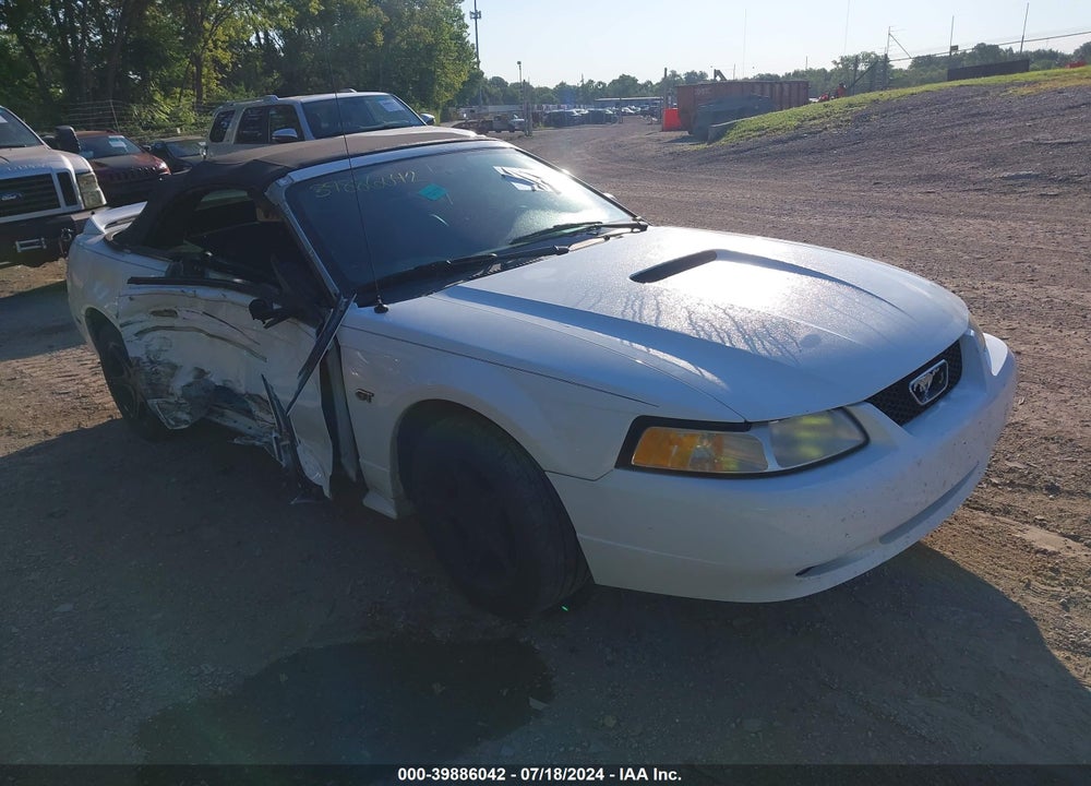 2000 FORD MUSTANG GT VIN: 1FAFP45X6YF206148