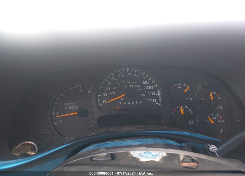 2005 CHEVROLET SILVERADO 1500 LS VIN: 2GCEC13T151280614