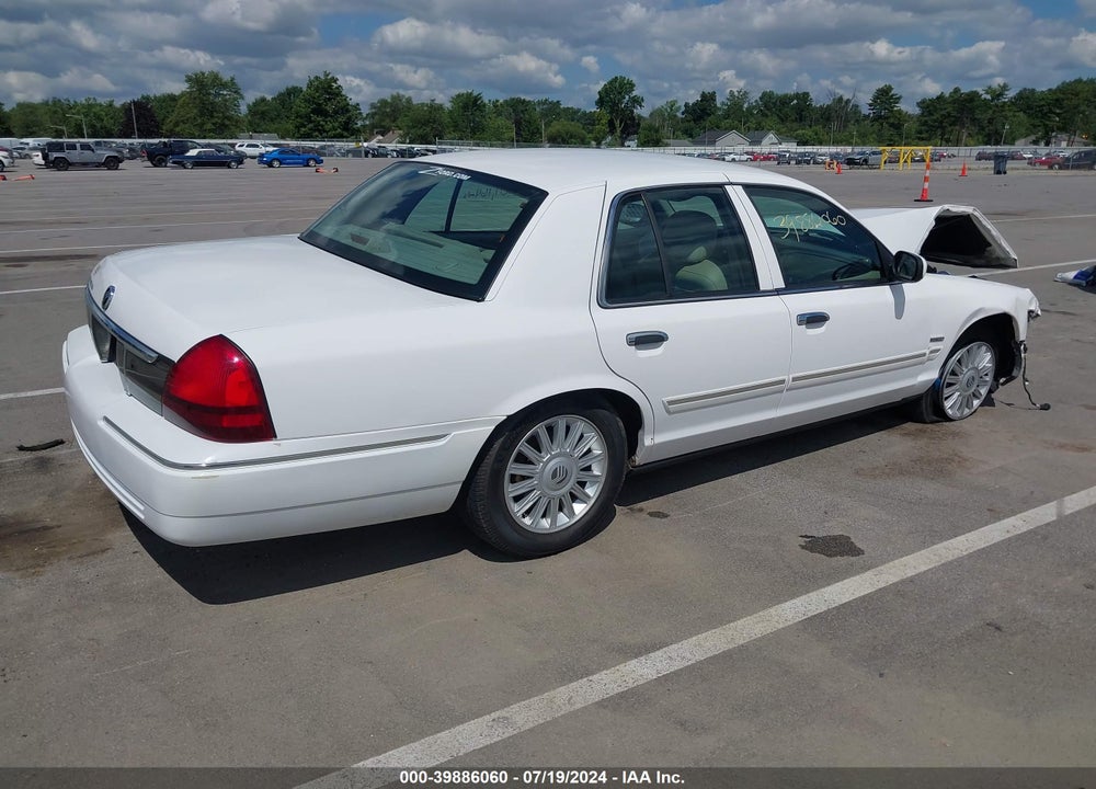2009 MERCURY GRAND MARQUIS LS (FLEET ONLY) VIN: 2MEHM75V29X608247