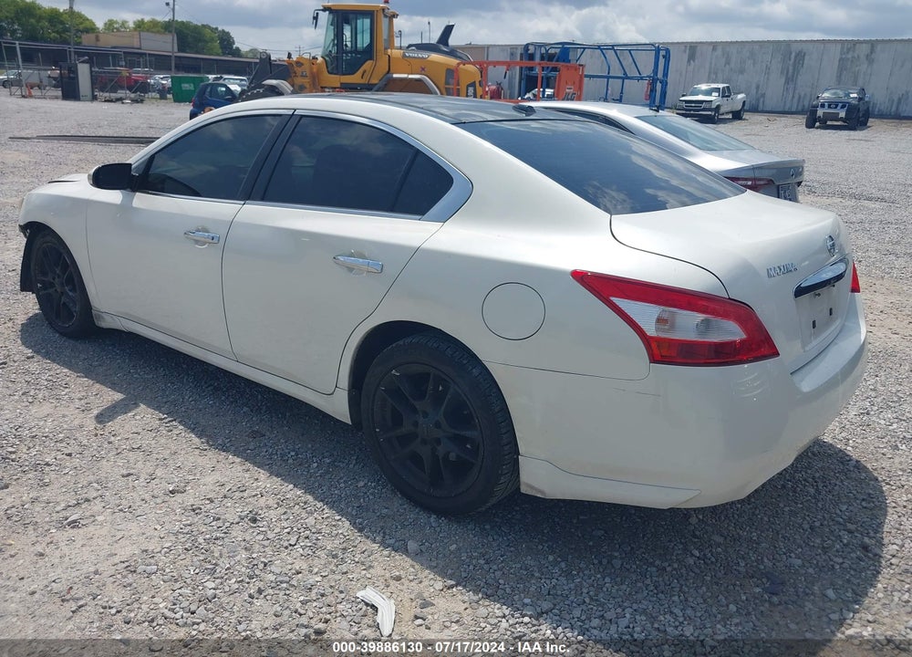 2009 NISSAN MAXIMA 3.5 SV VIN: 1N4AA51E89C843213