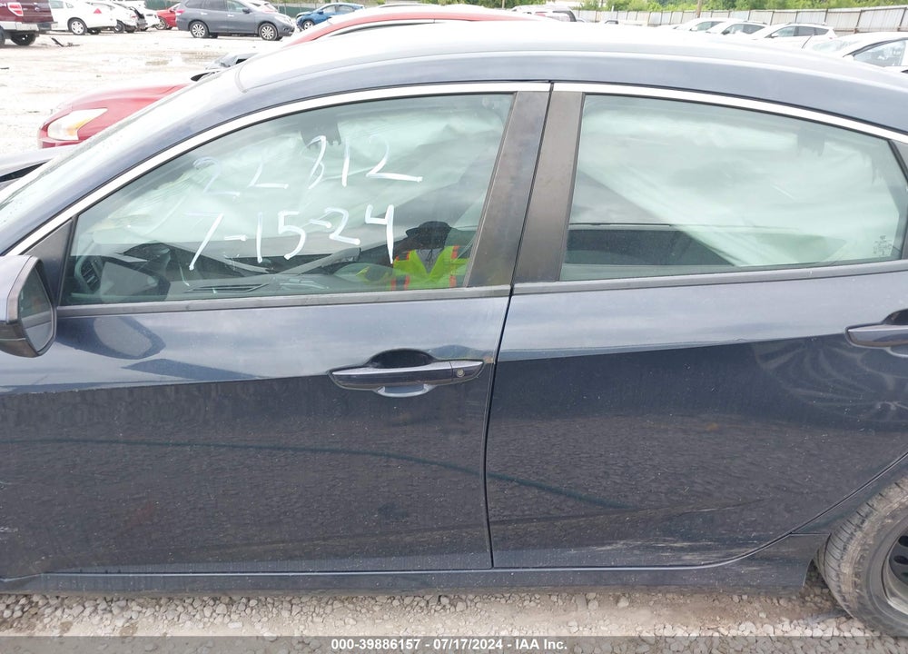 2017 HONDA CIVIC LX VIN: 2HGFC2F57HH552782