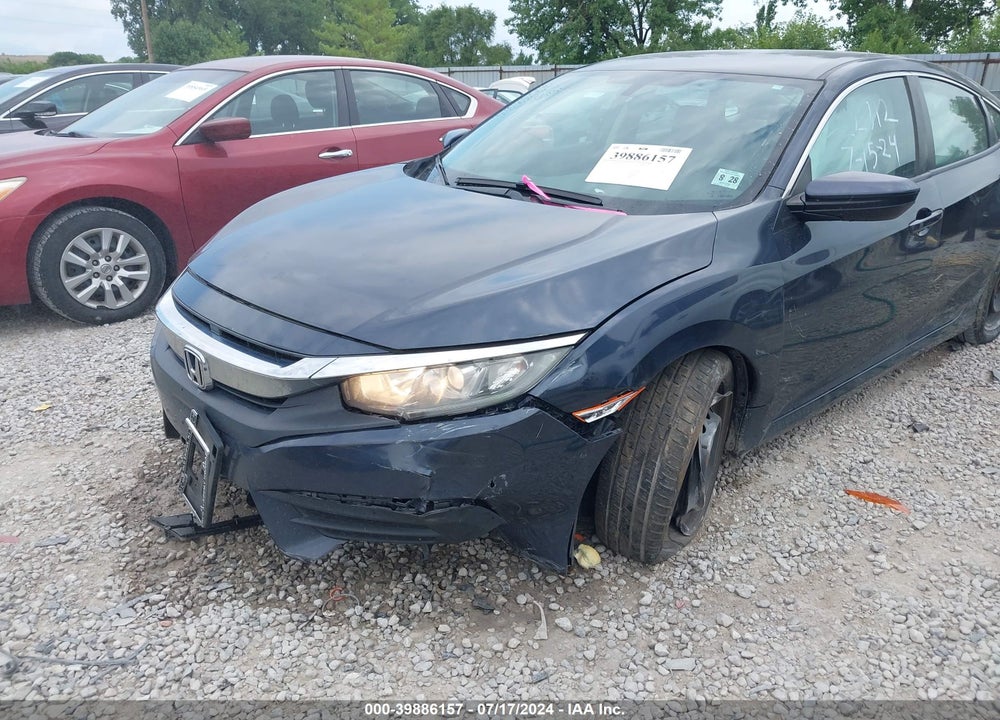 2017 HONDA CIVIC LX VIN: 2HGFC2F57HH552782