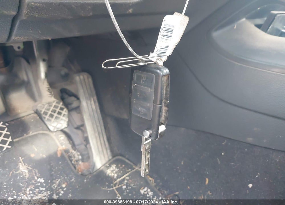 2005 VOLKSWAGEN JETTA TDI VIN: 3VWRT71KX5M642279