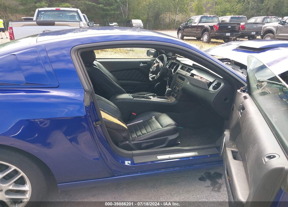 2014 FORD MUSTANG V6 PREMIUM VIN: 1ZVBP8AM6E5314473