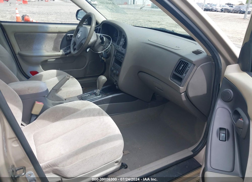 2006 HYUNDAI ELANTRA GLS/LIMITED VIN: KMHDN46D16U215405