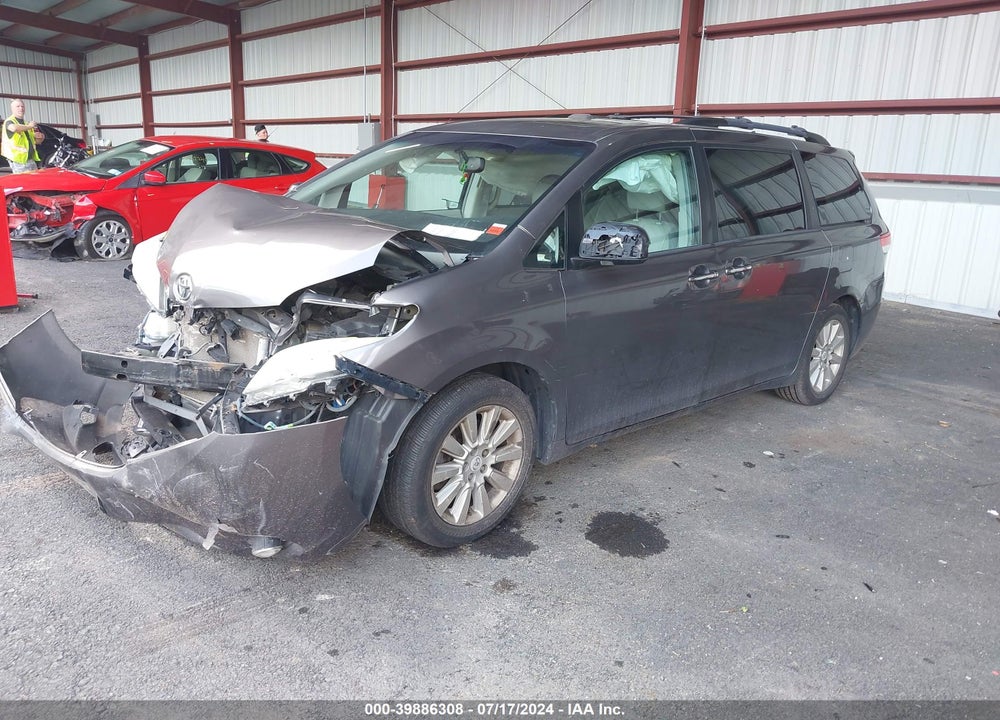 2011 TOYOTA SIENNA LIMITED VIN: 5TDDK3DC4BS020981