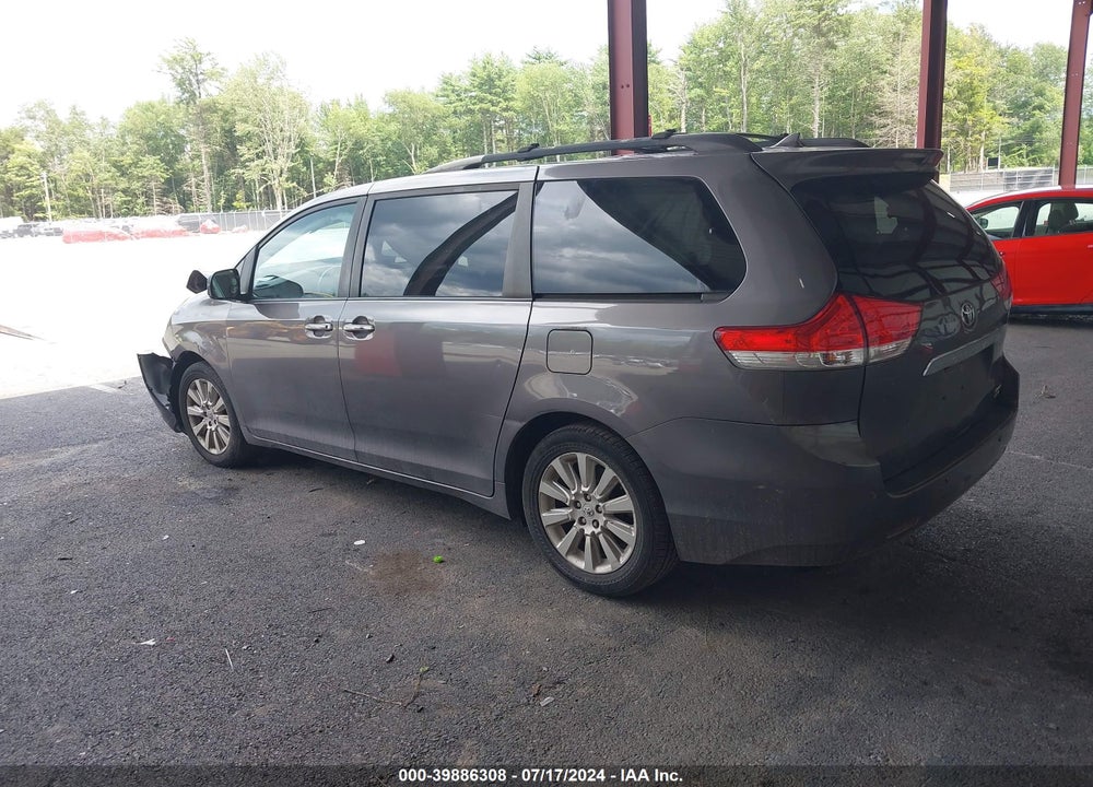 2011 TOYOTA SIENNA LIMITED VIN: 5TDDK3DC4BS020981