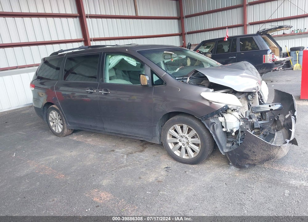 2011 TOYOTA SIENNA LIMITED VIN: 5TDDK3DC4BS020981