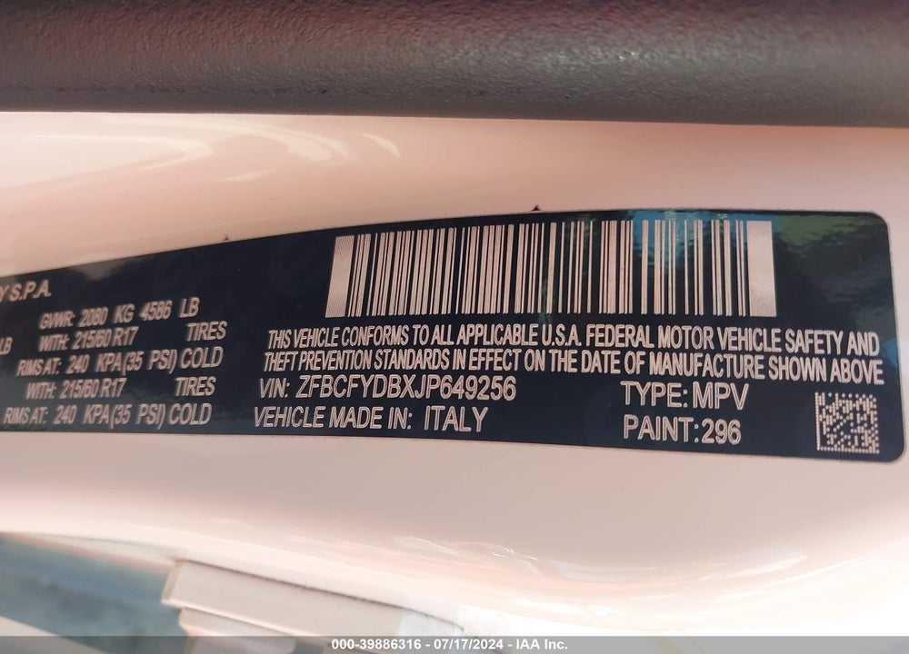 2018 FIAT 500X LOUNGE AWD VIN: ZFBCFYDBXJP649256