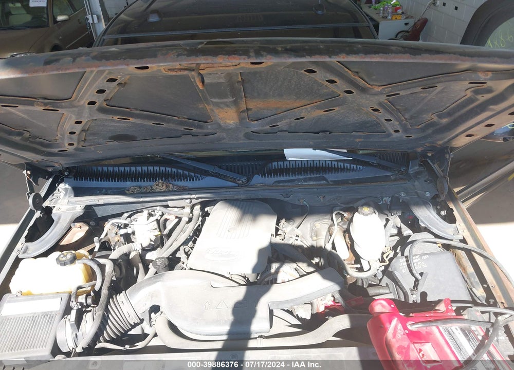 2004 GMC YUKON SLE VIN: 1GKEK13Z14R140600