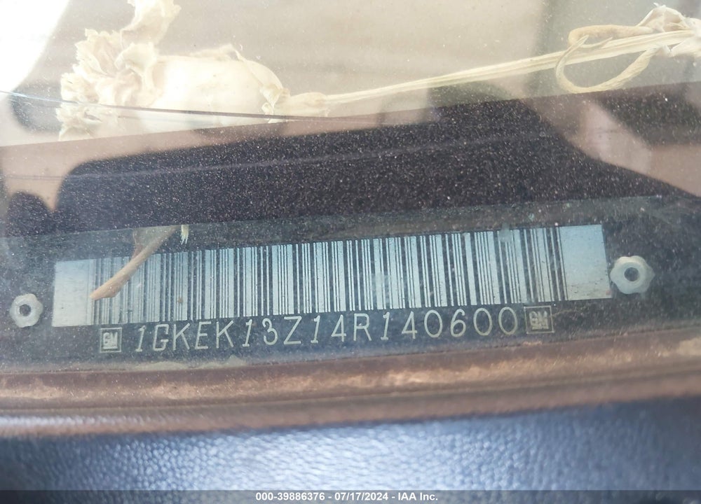 2004 GMC YUKON SLE VIN: 1GKEK13Z14R140600