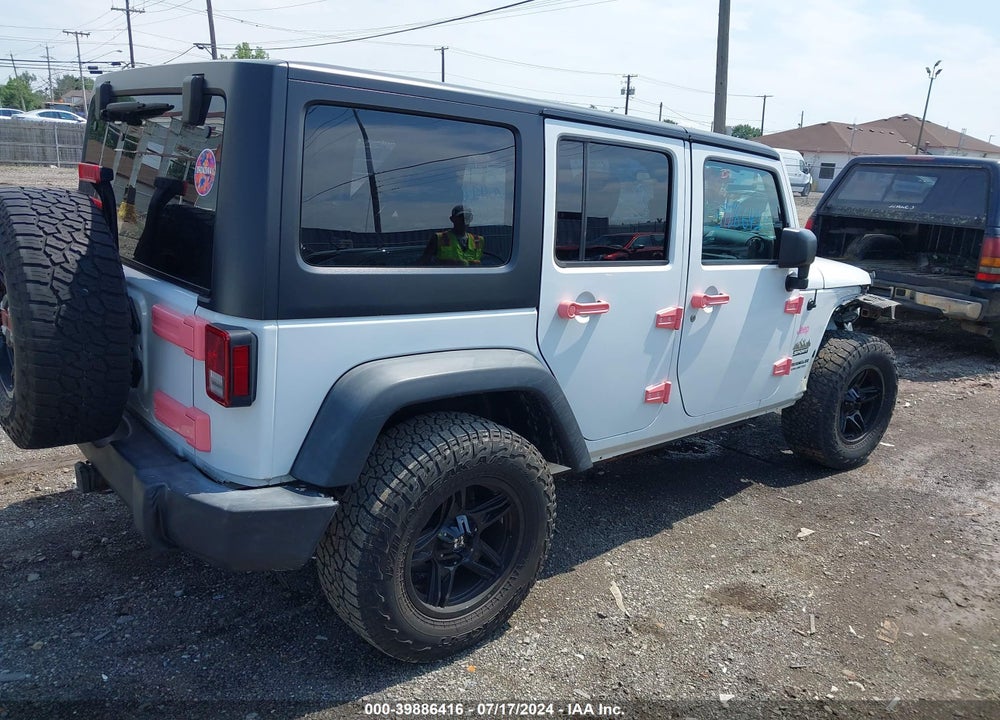 2016 JEEP WRANGLER UNLIMITED SPORT VIN: 1C4BJWDG5GL134351