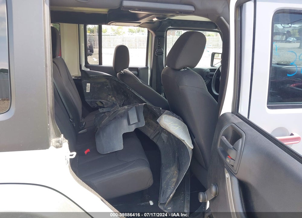 2016 JEEP WRANGLER UNLIMITED SPORT VIN: 1C4BJWDG5GL134351