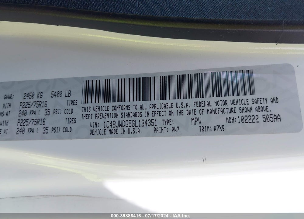 2016 JEEP WRANGLER UNLIMITED SPORT VIN: 1C4BJWDG5GL134351