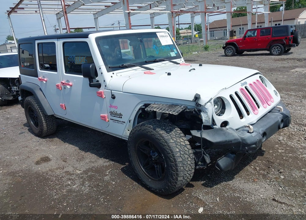 2016 JEEP WRANGLER UNLIMITED SPORT VIN: 1C4BJWDG5GL134351