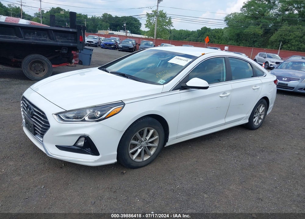 2019 HYUNDAI SONATA SE VIN: 5NPE24AF2KH737183