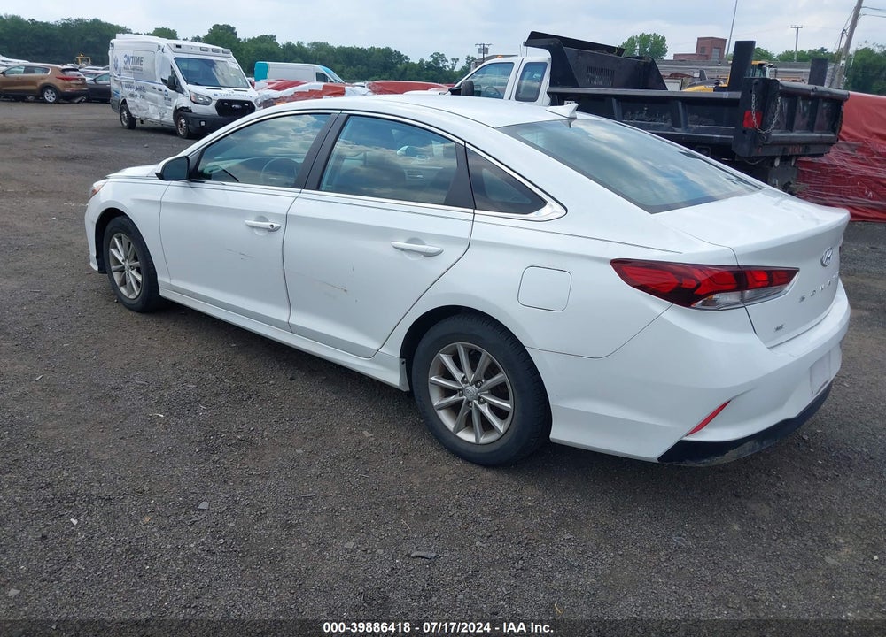 2019 HYUNDAI SONATA SE VIN: 5NPE24AF2KH737183