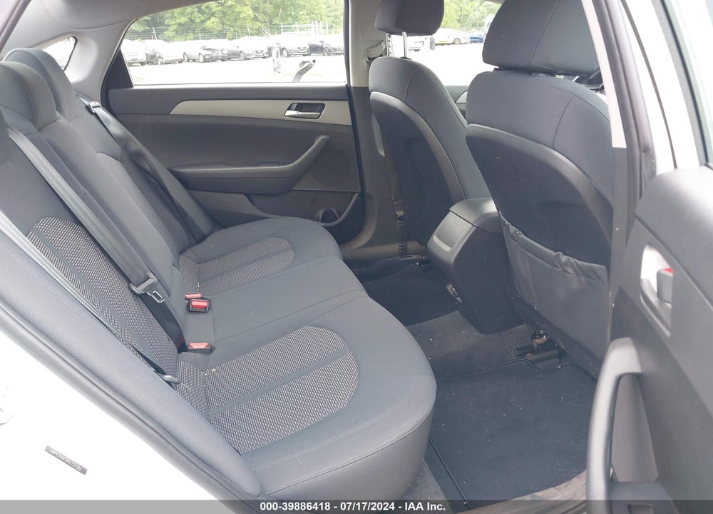 2019 HYUNDAI SONATA SE VIN: 5NPE24AF2KH737183