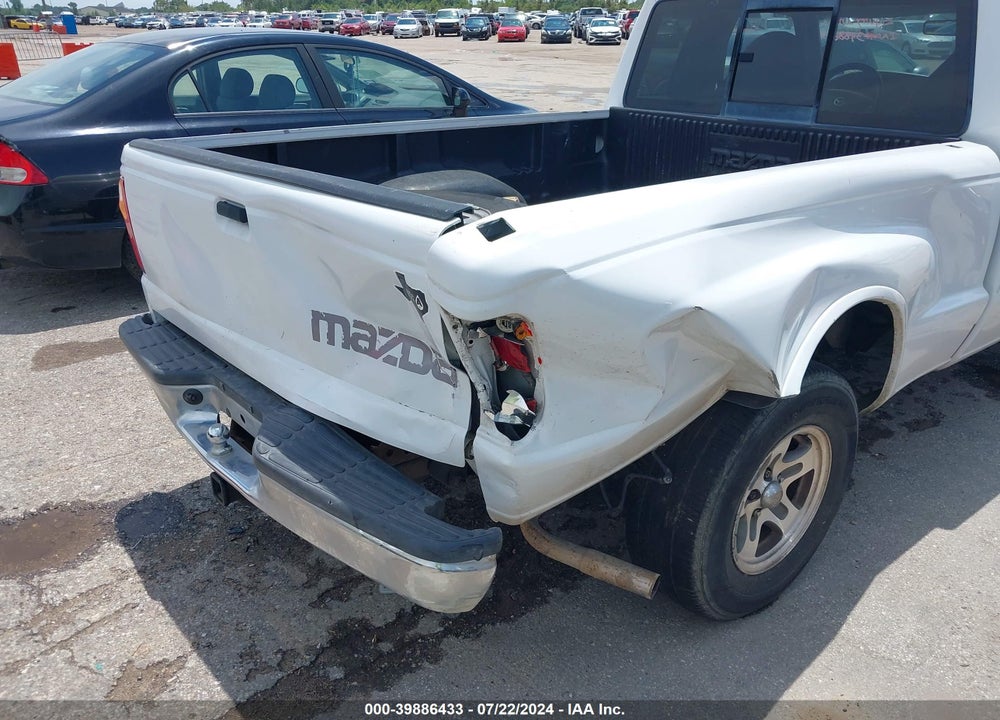 2002 MAZDA B2300 CAB PLUS VIN: 4F4YR16D42TM26680